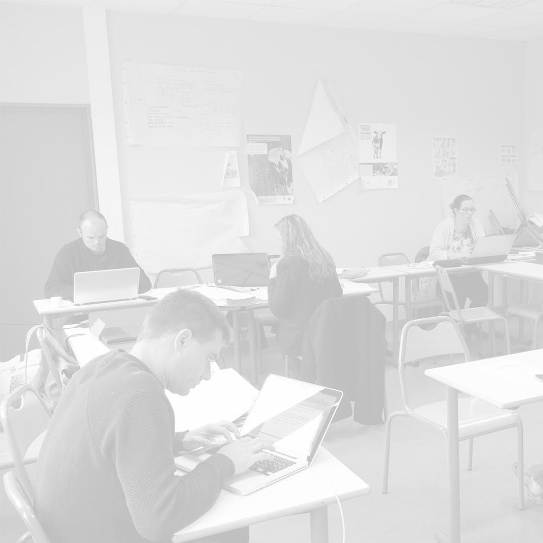 Développez et validez vos compétences avec la formation continue ou optez pour la reconversion professionnelle
