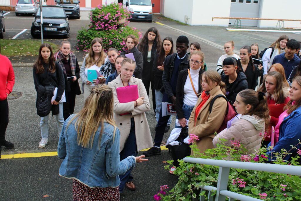 Le temps d'une pause : Projet pédagogique des Bac Pro SAPAT du LPA d'Alençon à l'IME LA Garenne.