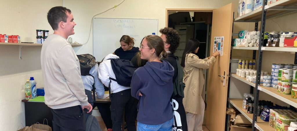 vivre-ensemble-epicerie-solidaire-action-etudiants-min